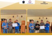 Tingkatkan Kualitas Pelayanan Publik Dan Kenyamanan Masyarakat, PT MLP Distribusikan 50 Unit Kursi untuk Balai Desa Ngapainia